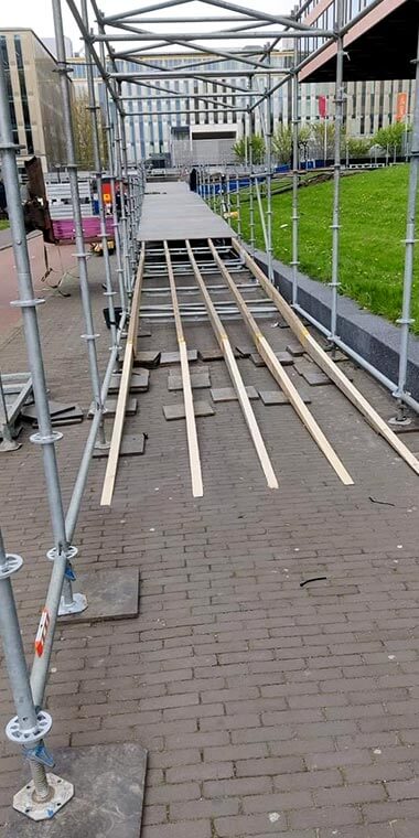 Tijdelijke rolstoeltoegankelijke entree Amsterdam