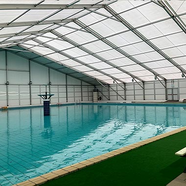 tent over Ir. Ottenbad