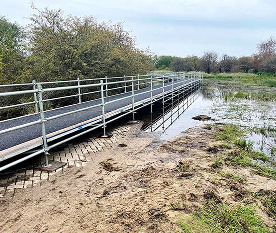 tijdelijke hellingbaan fietsers tramstation